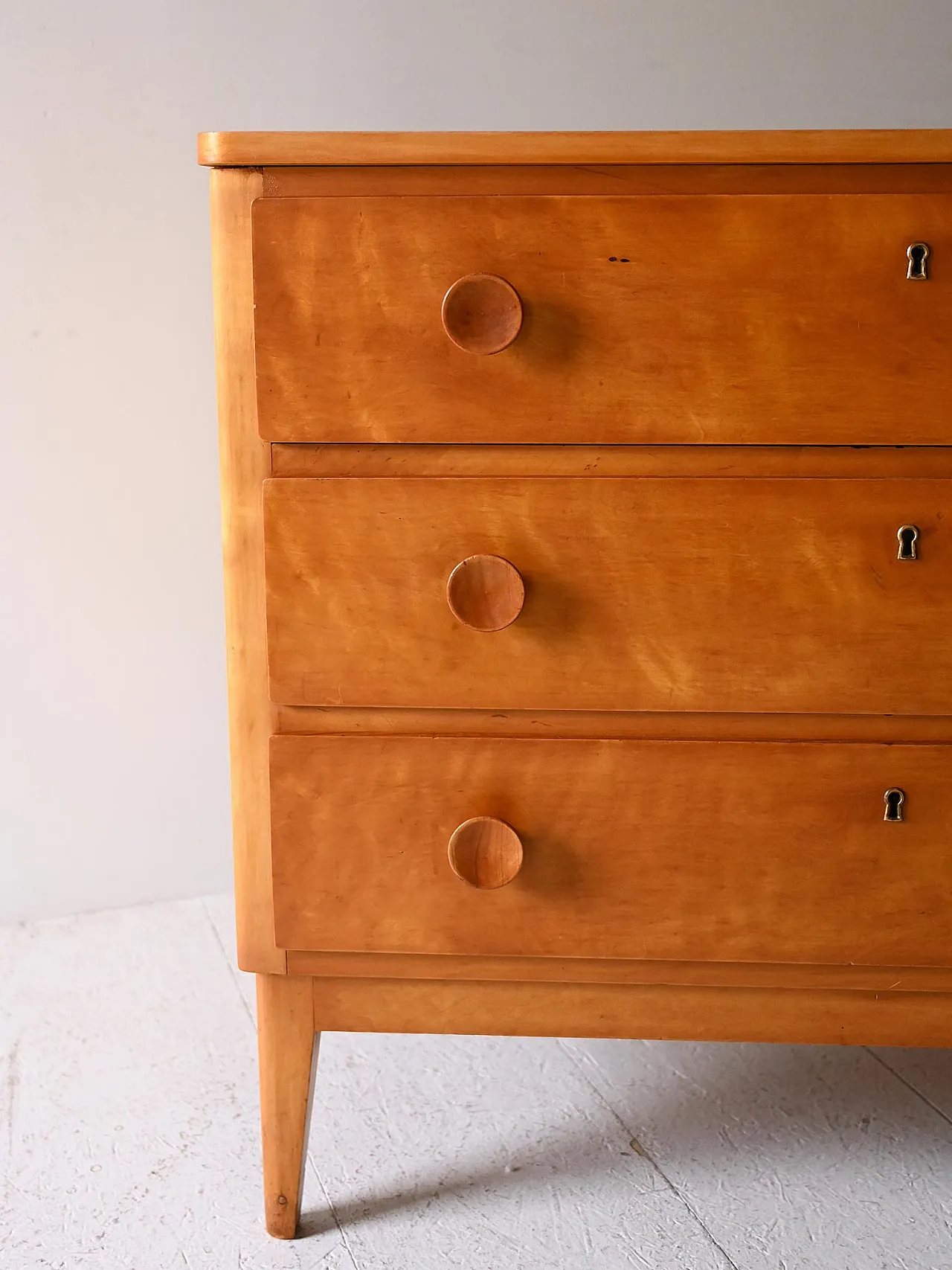 Cassettiera scandinava vintage in rovere anni ’50 7