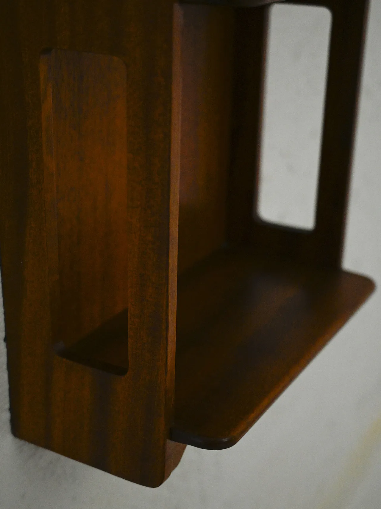 Josef Frank's wall bookcase 6