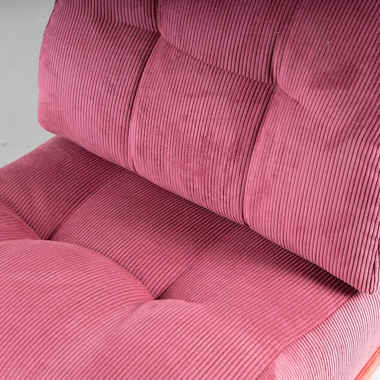 Pair of L2C Lounge Chairs by Guido Faleschini for Mariani, 1970s 3