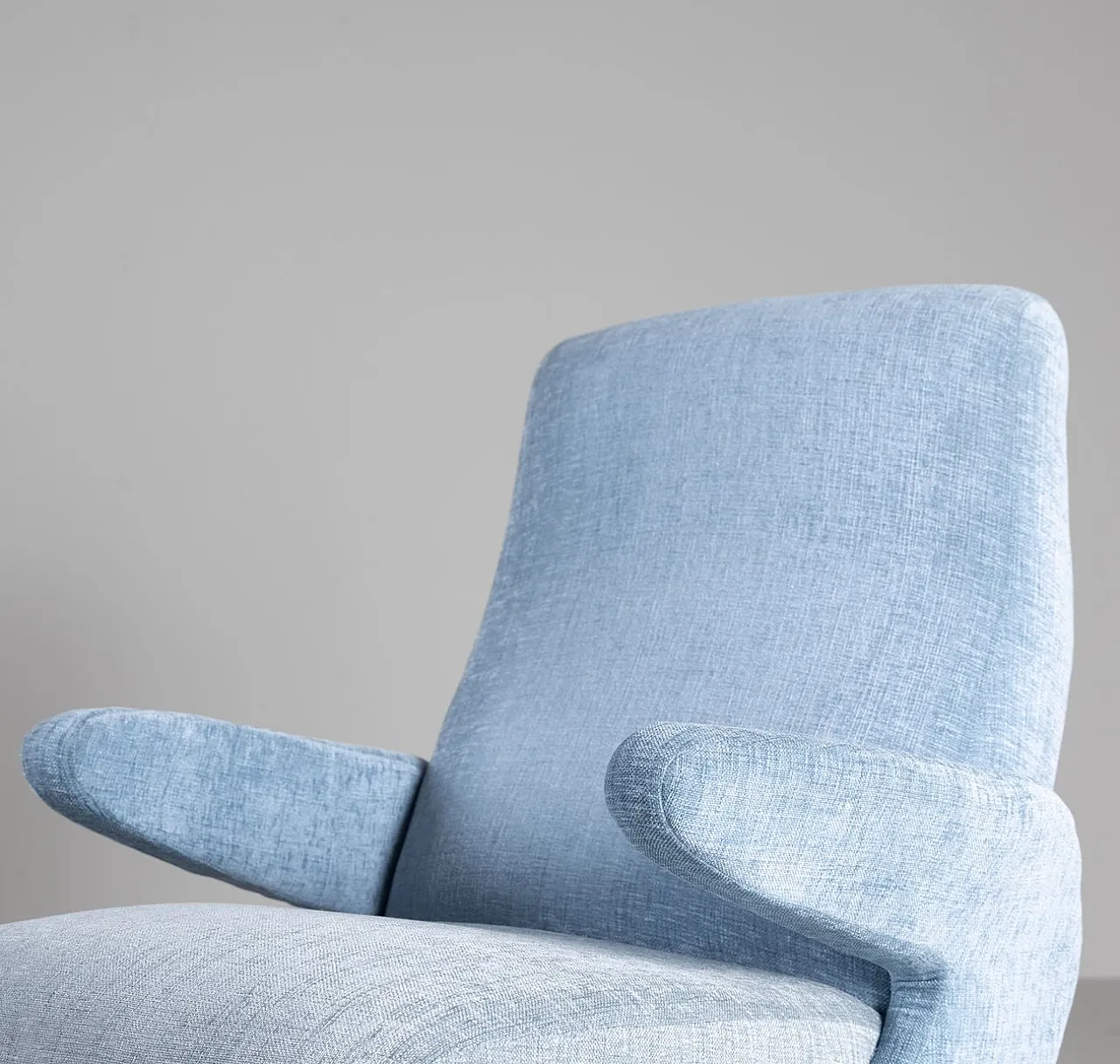 Armchair attributed to Nino Zoncada, 1960s 7