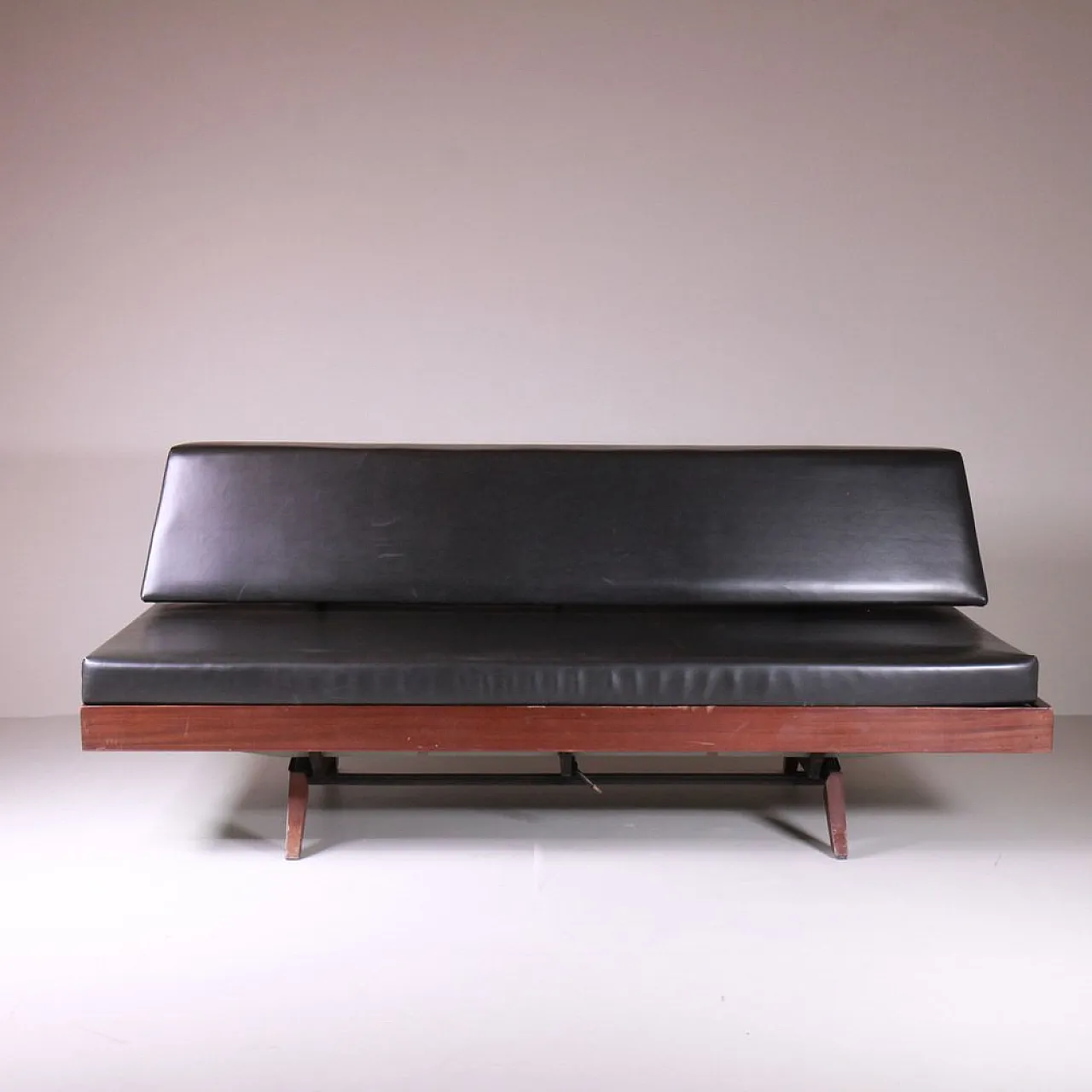 Black Vinyl and Wood Sofa, 1970 10