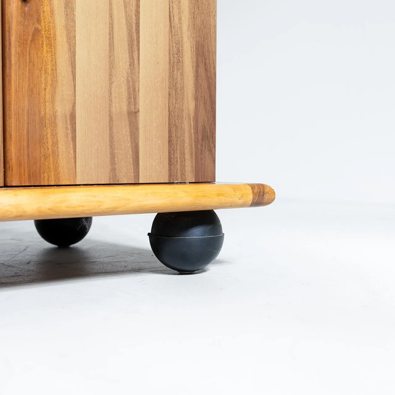 Credenza bassa in legno, Italia, anni '70 7