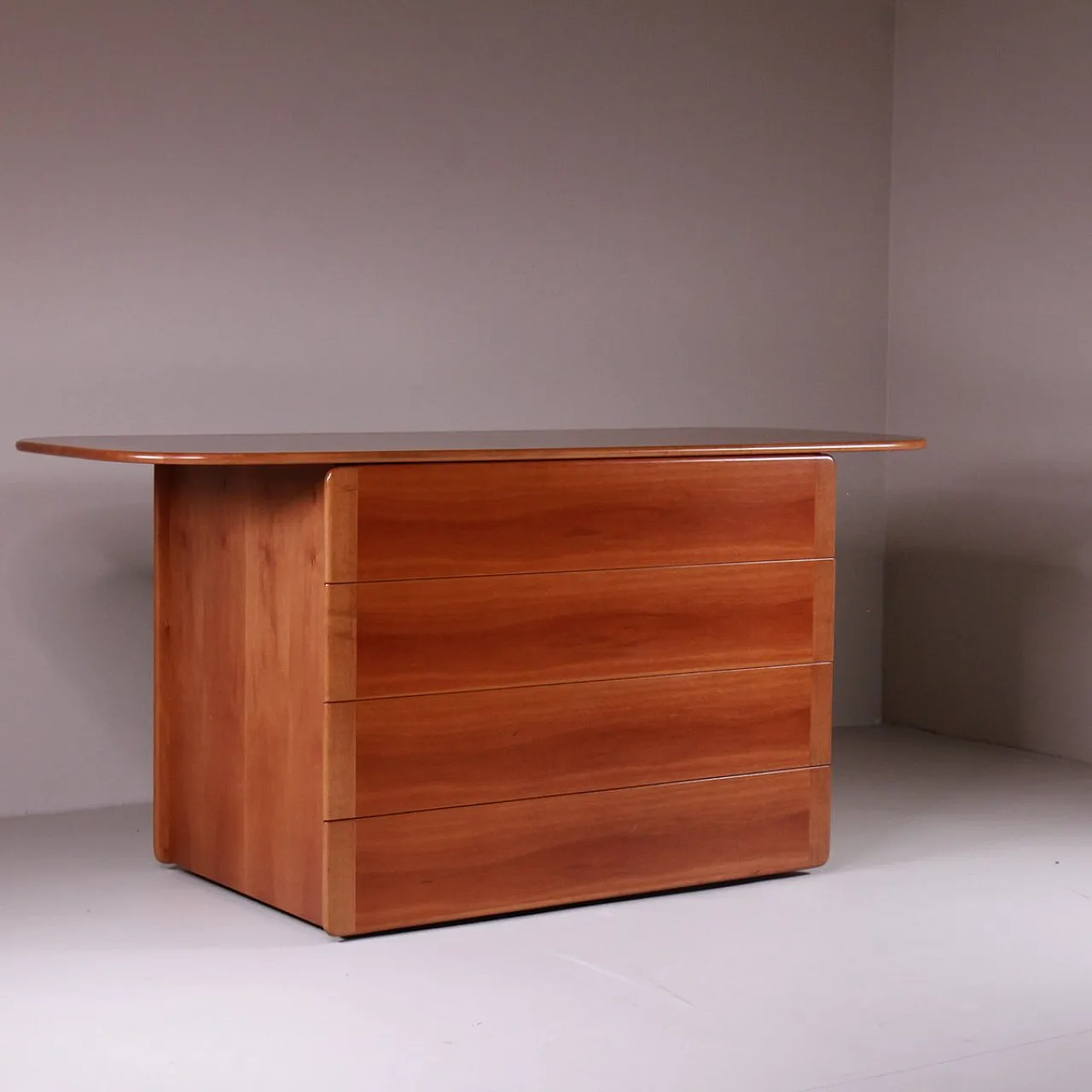 Cassettiera di Afra & Tobia Scarpa per Molteni 1