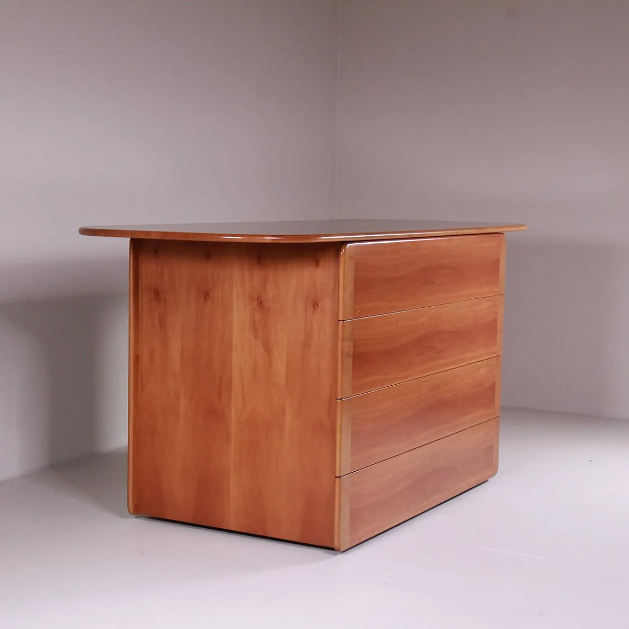 Cassettiera di Afra & Tobia Scarpa per Molteni 2