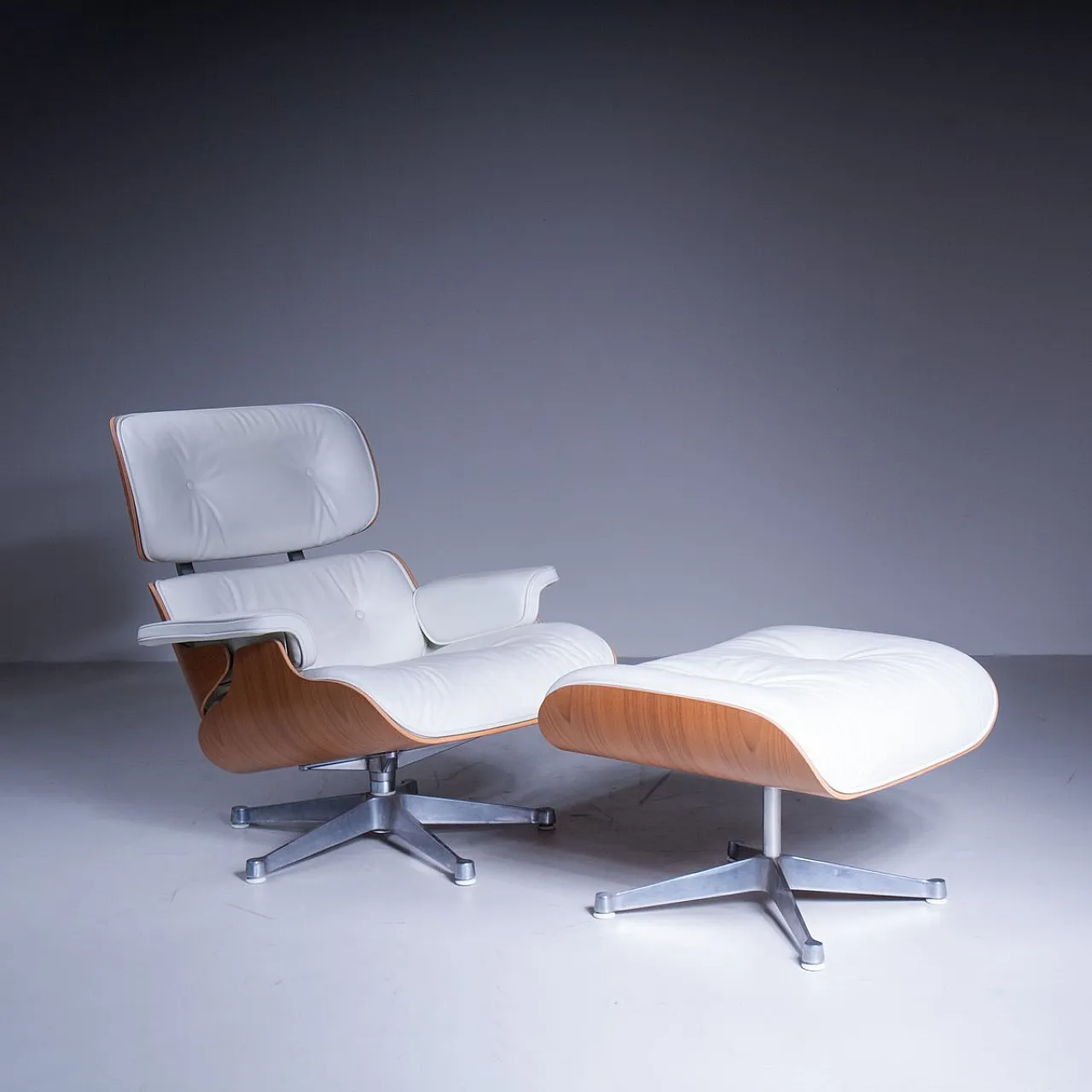 Set of Lounge Chair and Ottoman by Charles & Ray Eames for Vitra, 1950s 2