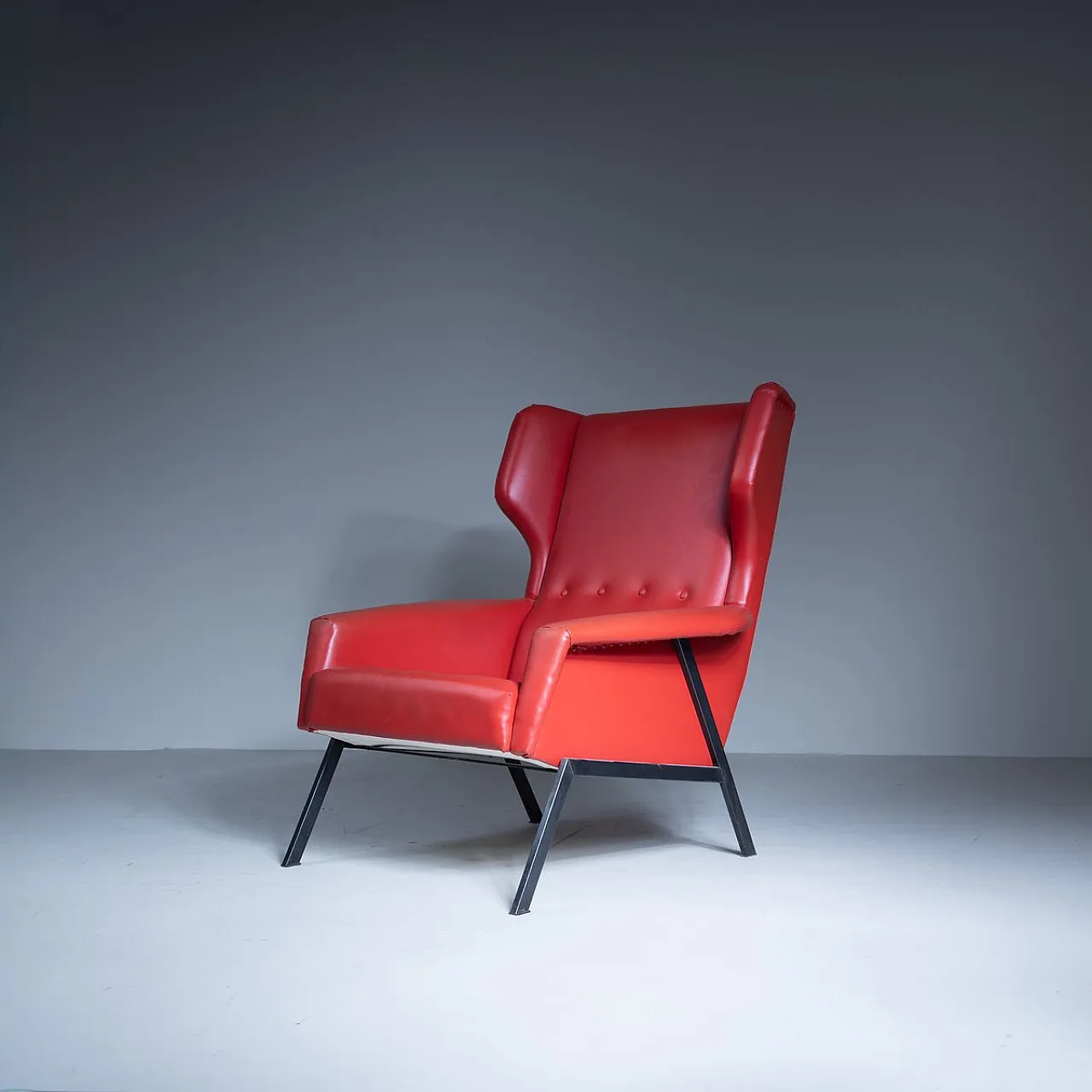 Poltrona in skai rossa, anni '70 14