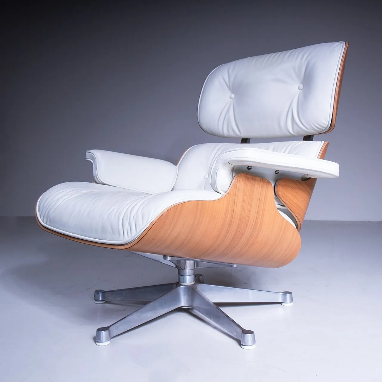 Set of Lounge Chair and Ottoman by Charles & Ray Eames for Vitra, 1950s 11