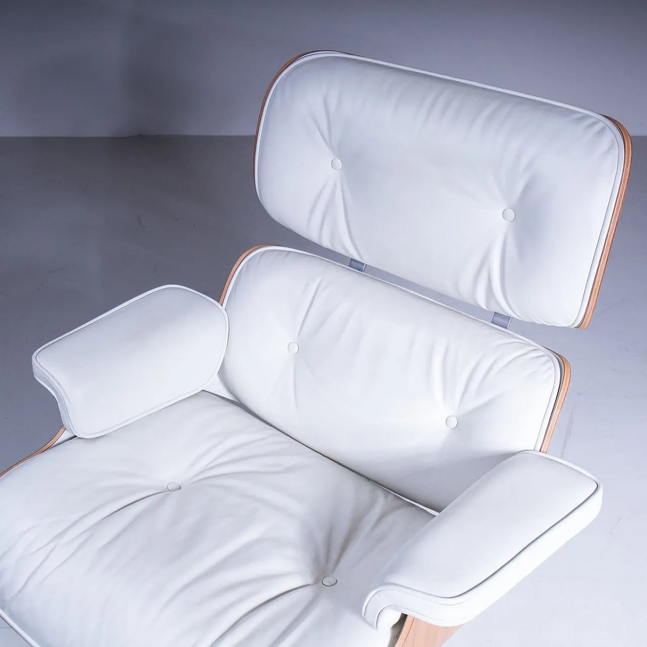 Set of Lounge Chair and Ottoman by Charles & Ray Eames for Vitra, 1950s 12