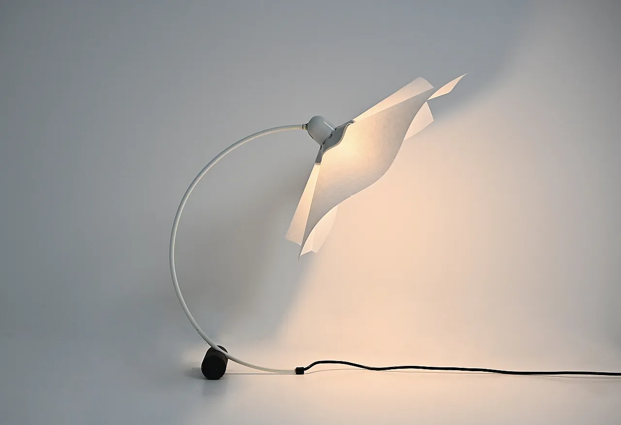 Area curvea lampada da tavolo di Mario Bellini per Artemide, anni '70 2