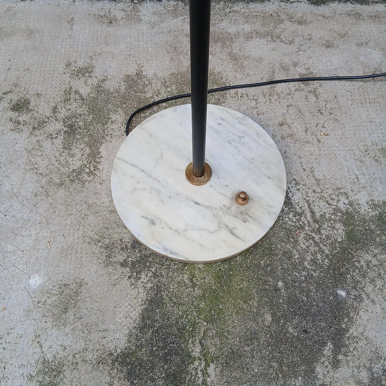 Piantana a spirale con 6 globi in vetro satinato di Stilnovo, anni '50 12