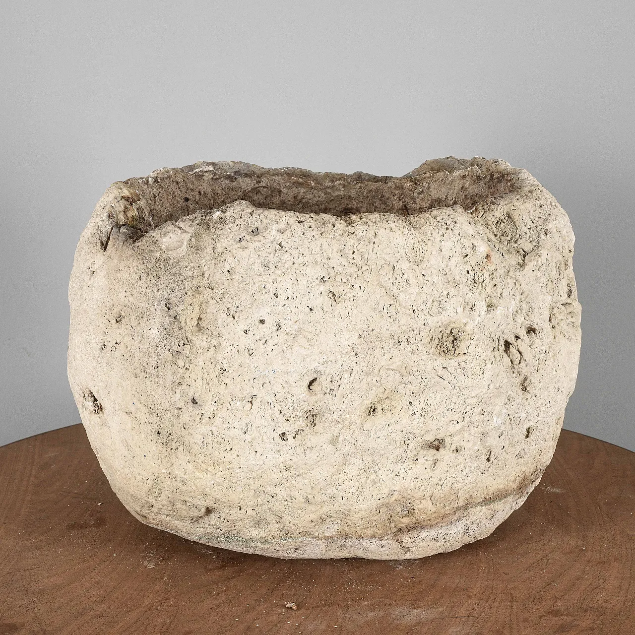 Stone plant pot, 20th century 4