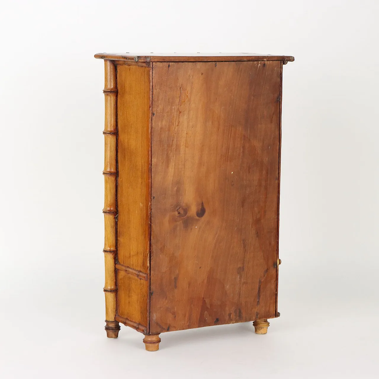 Model of carved cypress and beech furniture, late 19th century 8