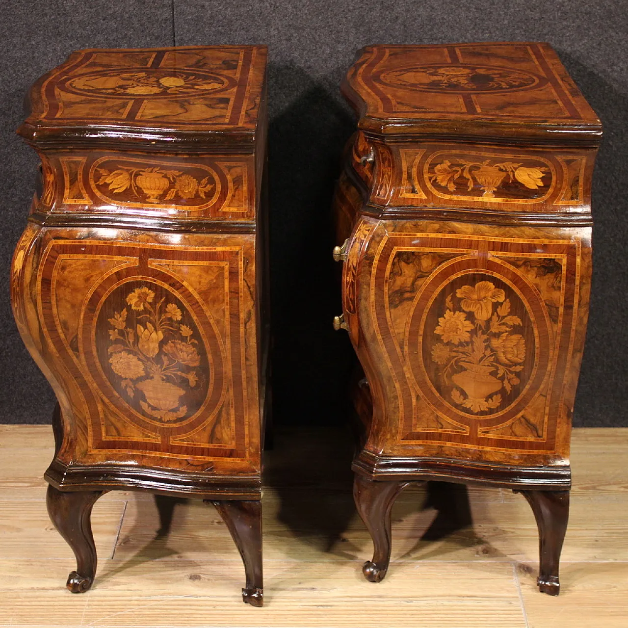 Coppia di comodini lombardi intarsiati in stile Luigi XV, '900 9