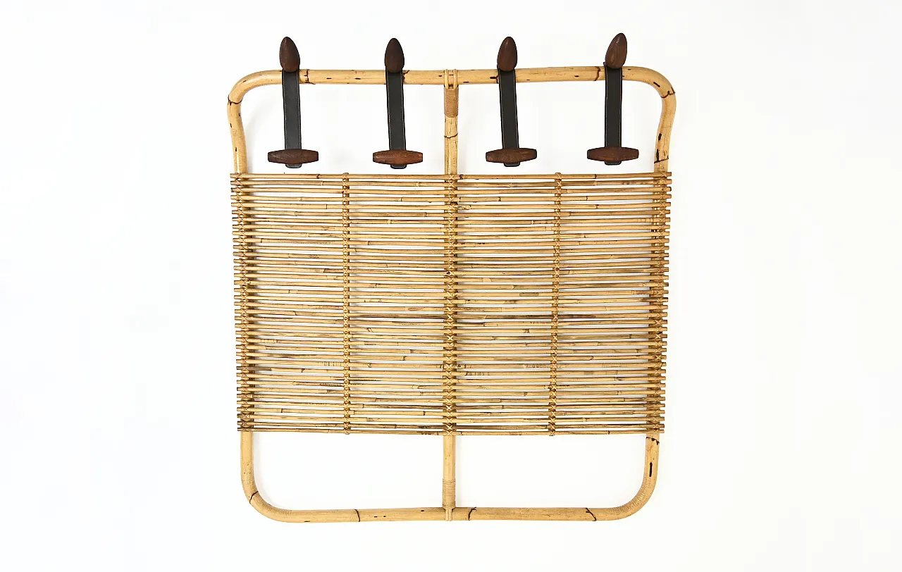 Rastrello per cappotto rattan italiano, anni '60 2