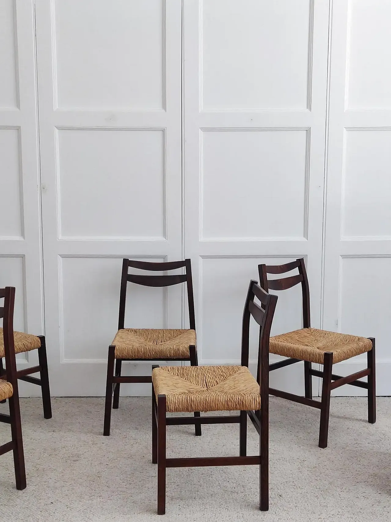 6 chairs in wicker and wood, 1960s 1