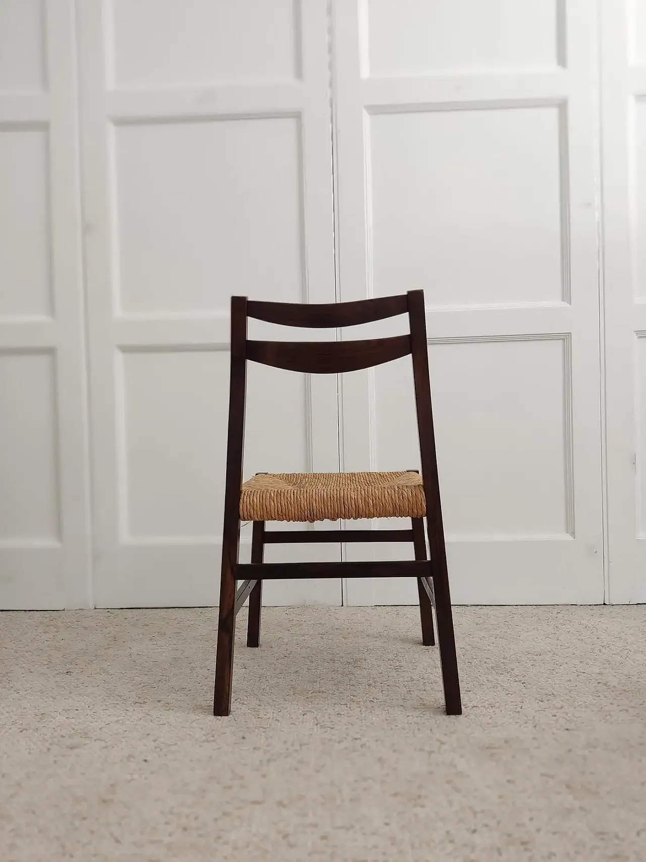 6 chairs in wicker and wood, 1960s 5