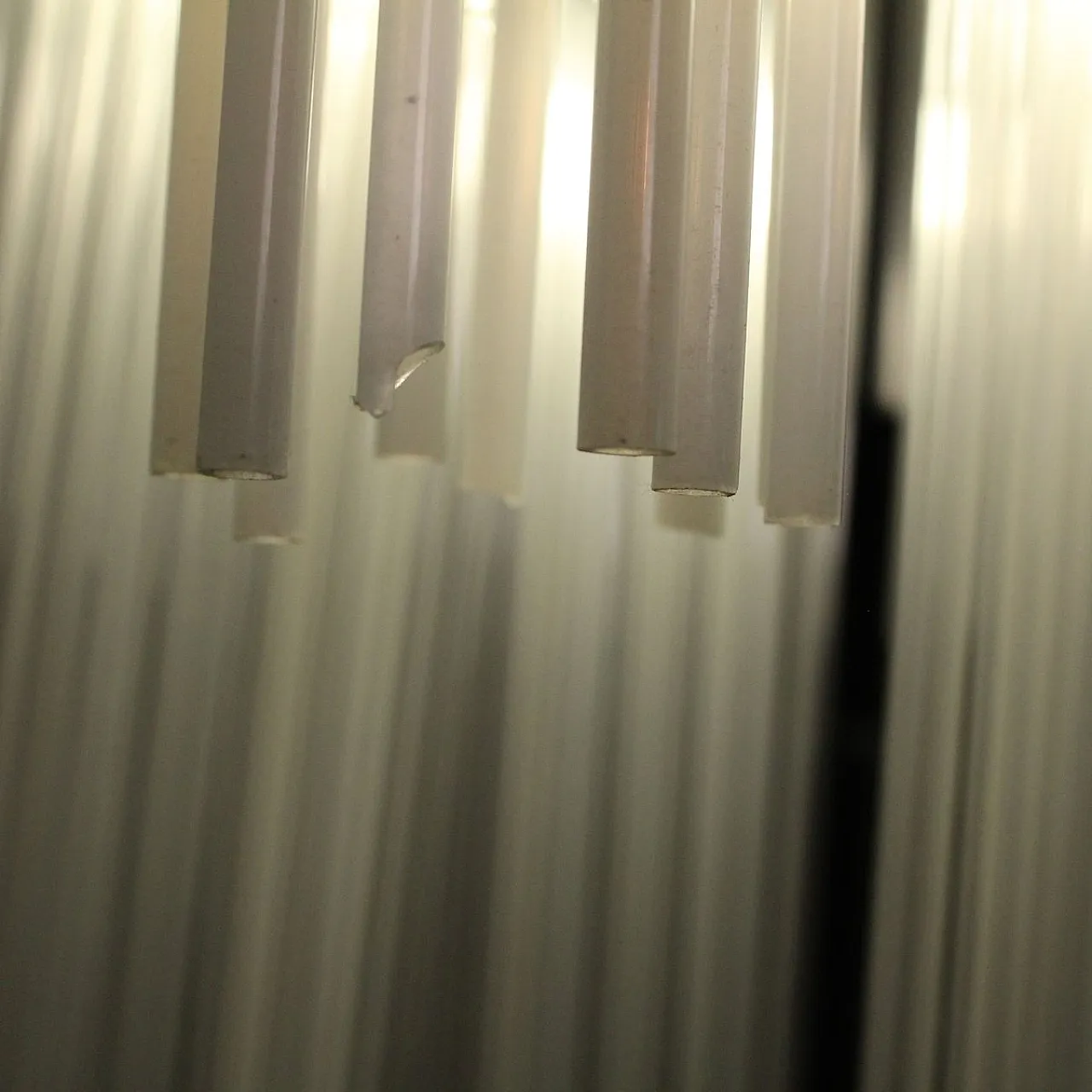 Lampadario con aste in vetro e struttura in acciaio, 1970 19