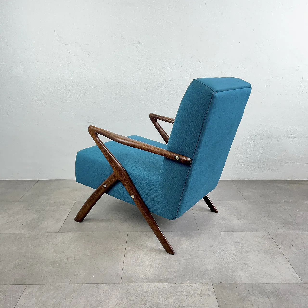 Restored turquoise blue armchair, Italy 1950s 5