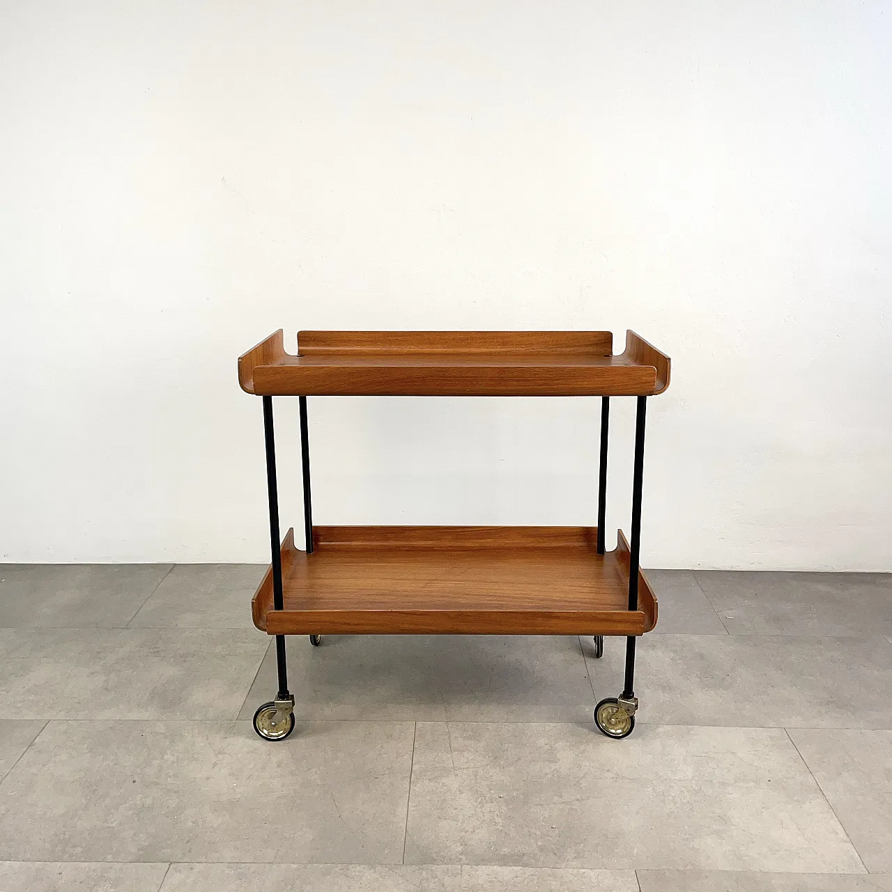 Carrello bar o portavivande in teak restaurato, Italia anni ‘60 2