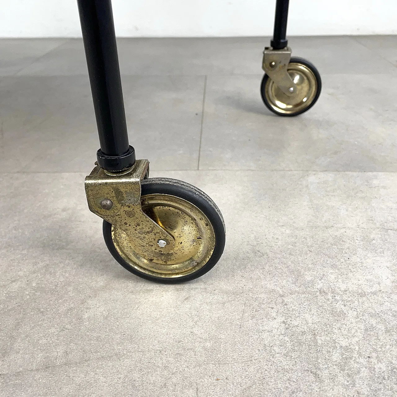 Carrello bar o portavivande in teak restaurato, Italia anni ‘60 16