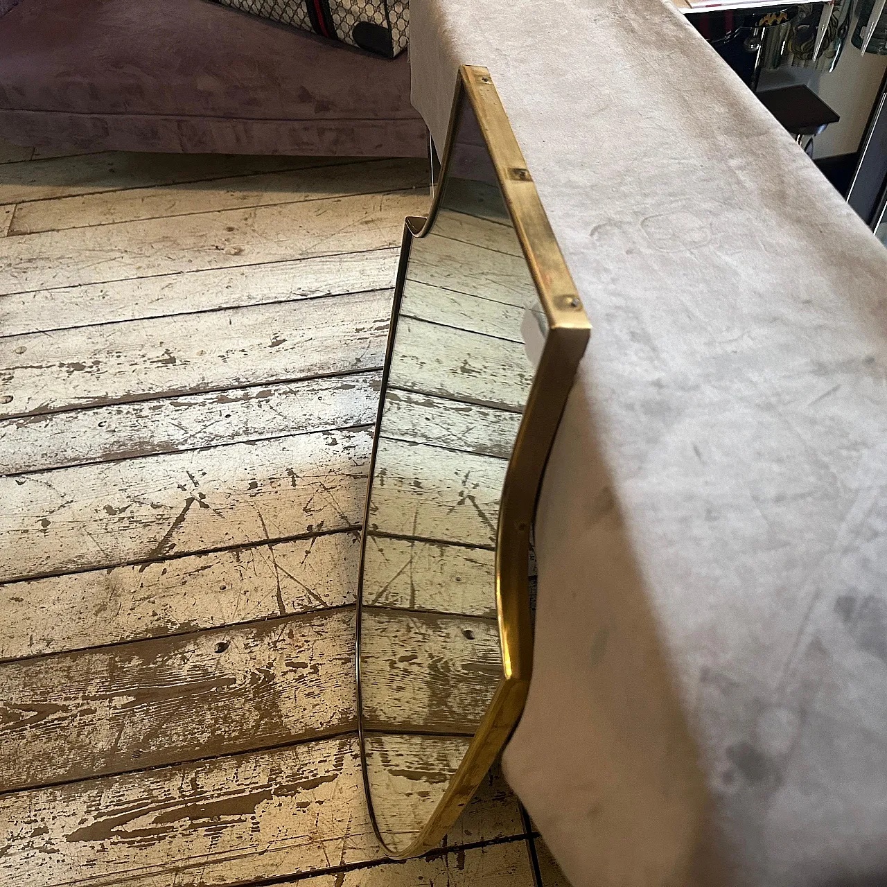 Shield-shaped brass mirror in Gio Ponti style, 1950s 10