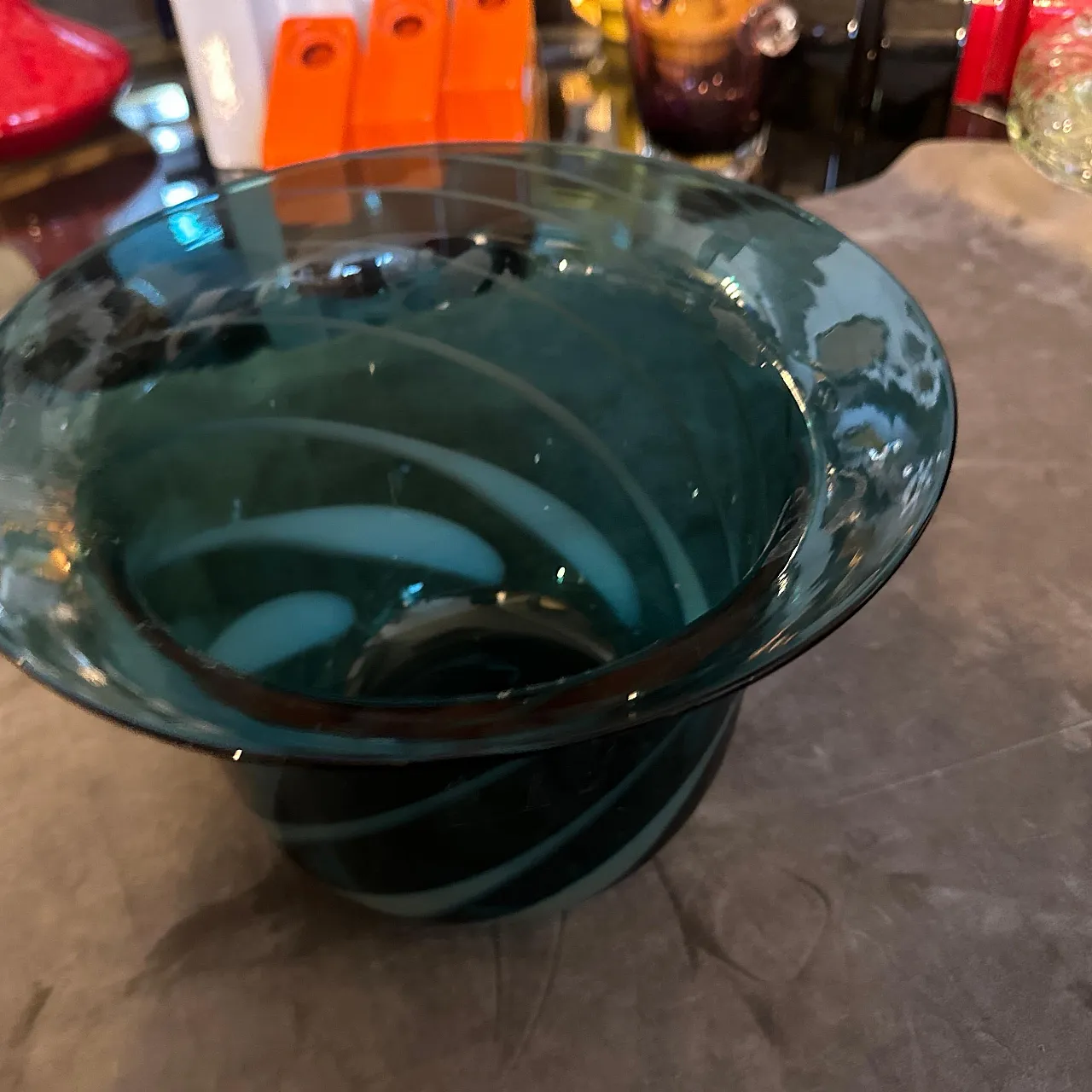 Vaso in vetro di Murano soffiato a mano di Venini, anni '80 2