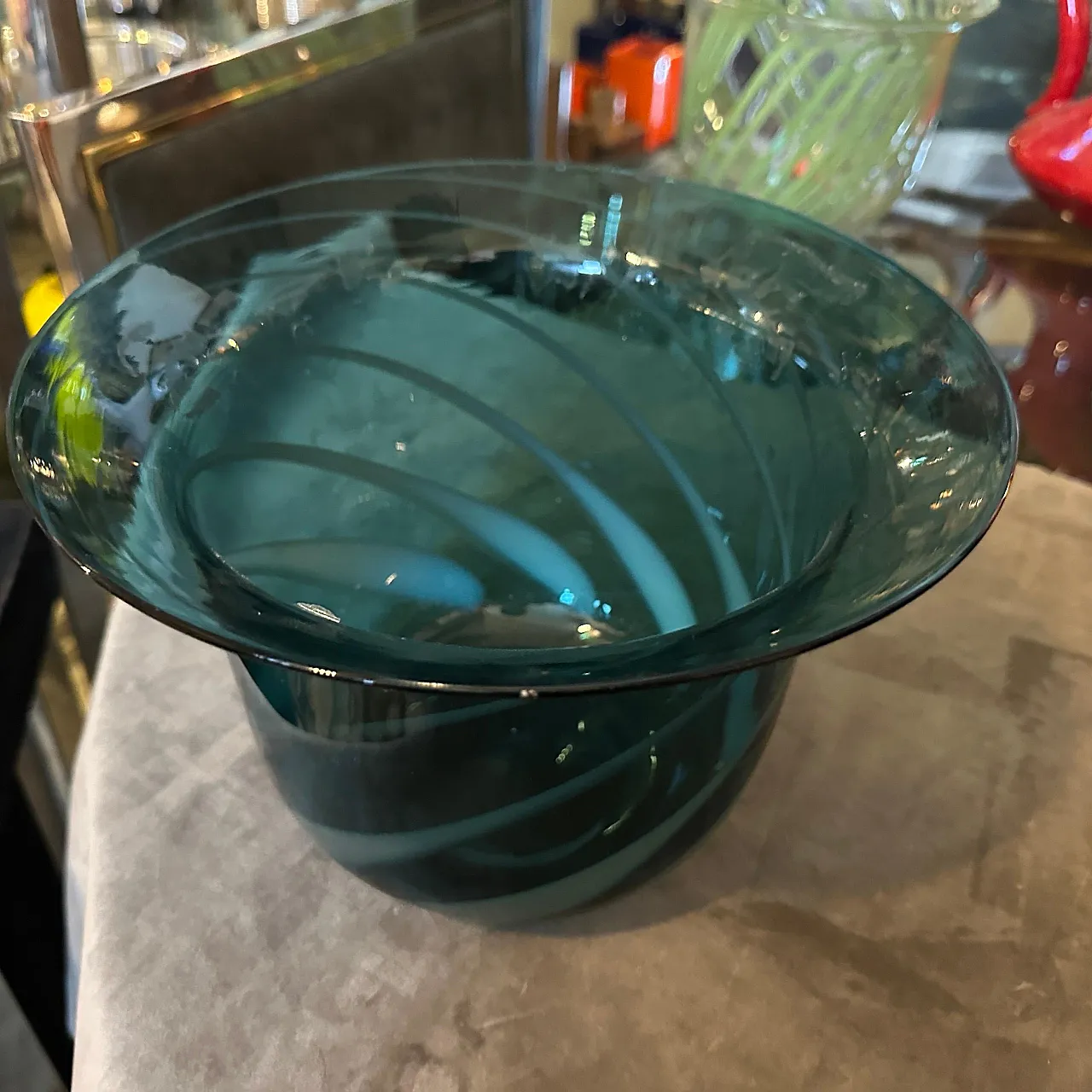 Vaso in vetro di Murano soffiato a mano di Venini, anni '80 8