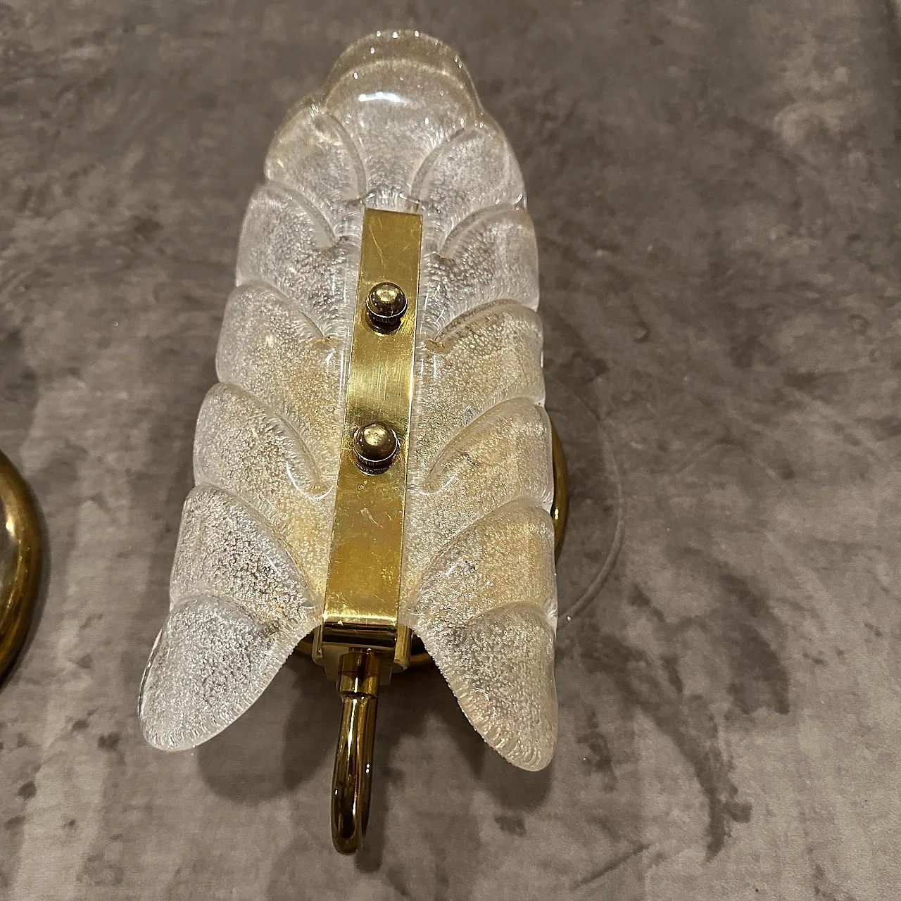 Coppia di applique in ottone e vetro di Murano stile Barovier anni '70 8