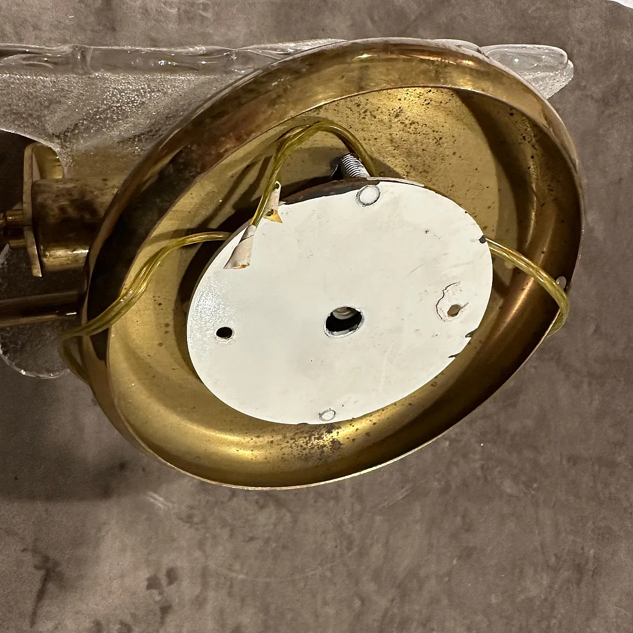 Coppia di applique in ottone e vetro di Murano stile Barovier anni '70 9