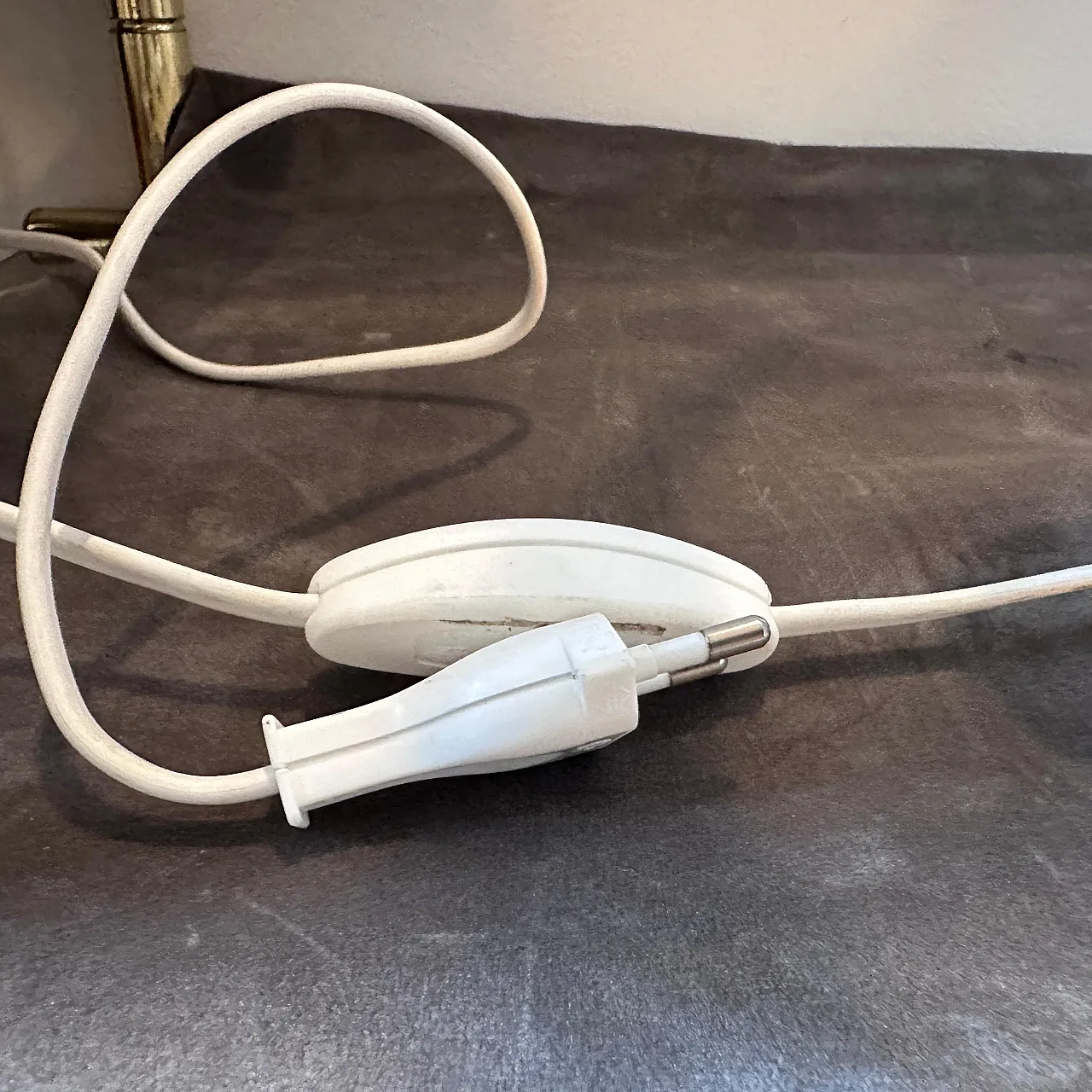 Lampada da tavolo in porcellana bianca di Rosenthal, anni '90 8