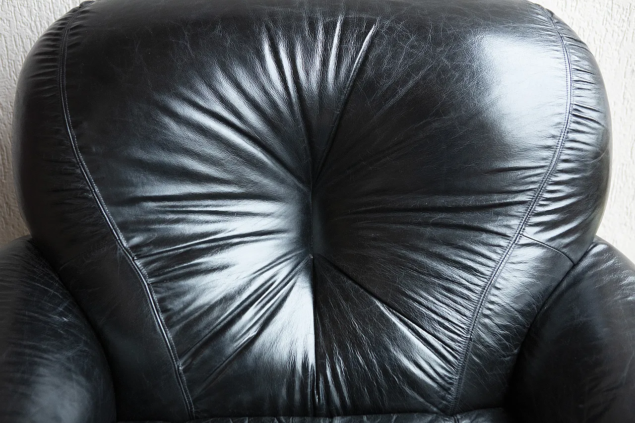 Armchairs space age design skai, 70s 17