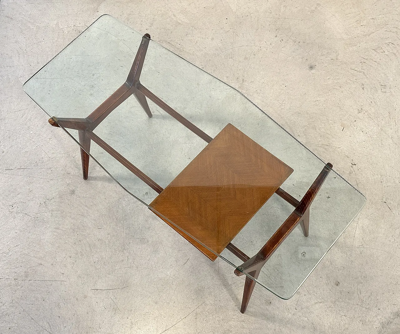 Table in Ico Parisi style, 50s 5