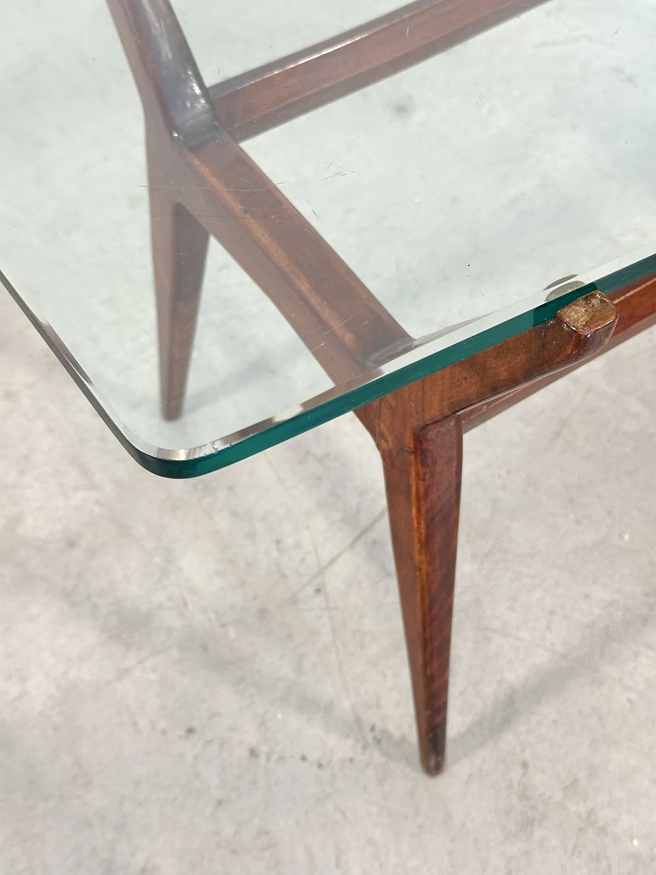 Table in Ico Parisi style, 50s 14
