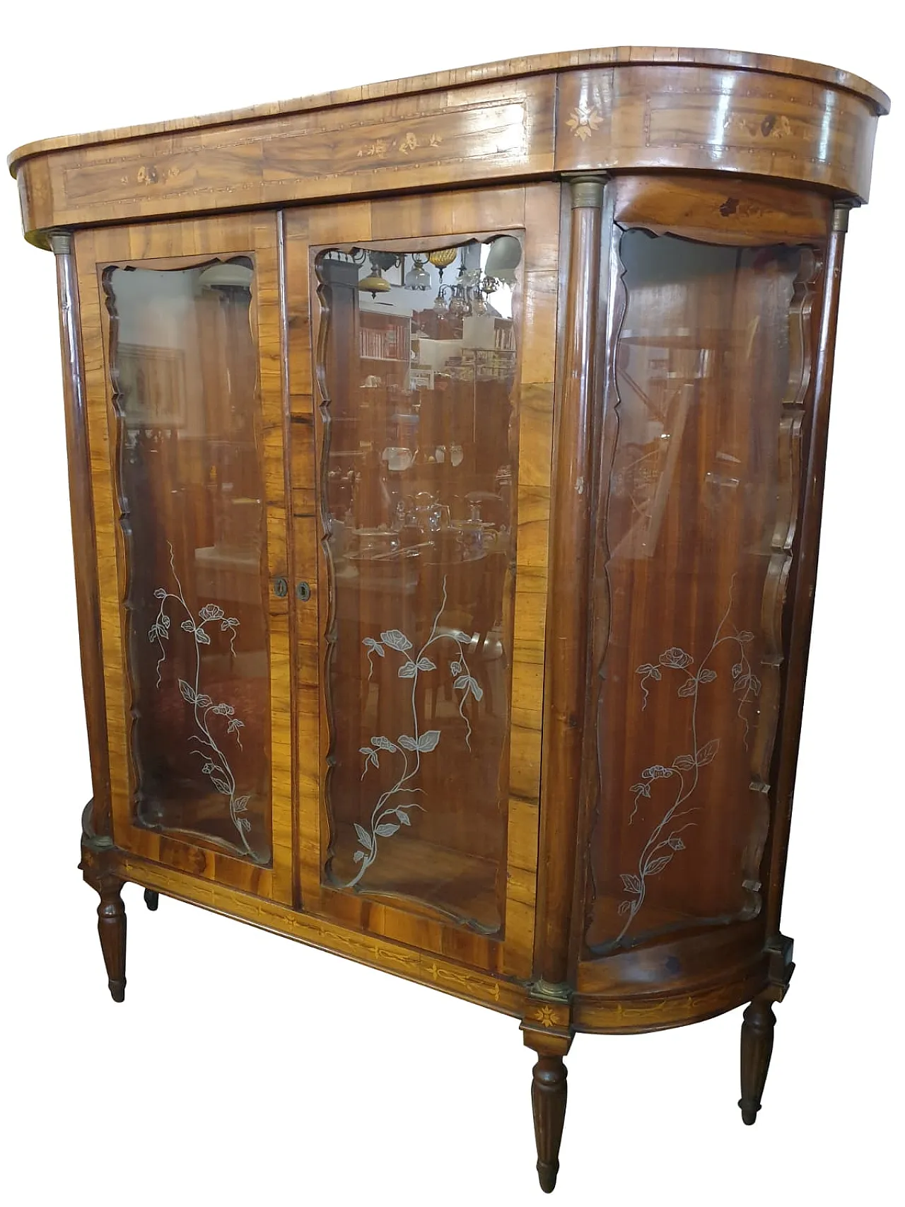 Vetrina Luigi Filippo in noce con vetri decorati, '800 1