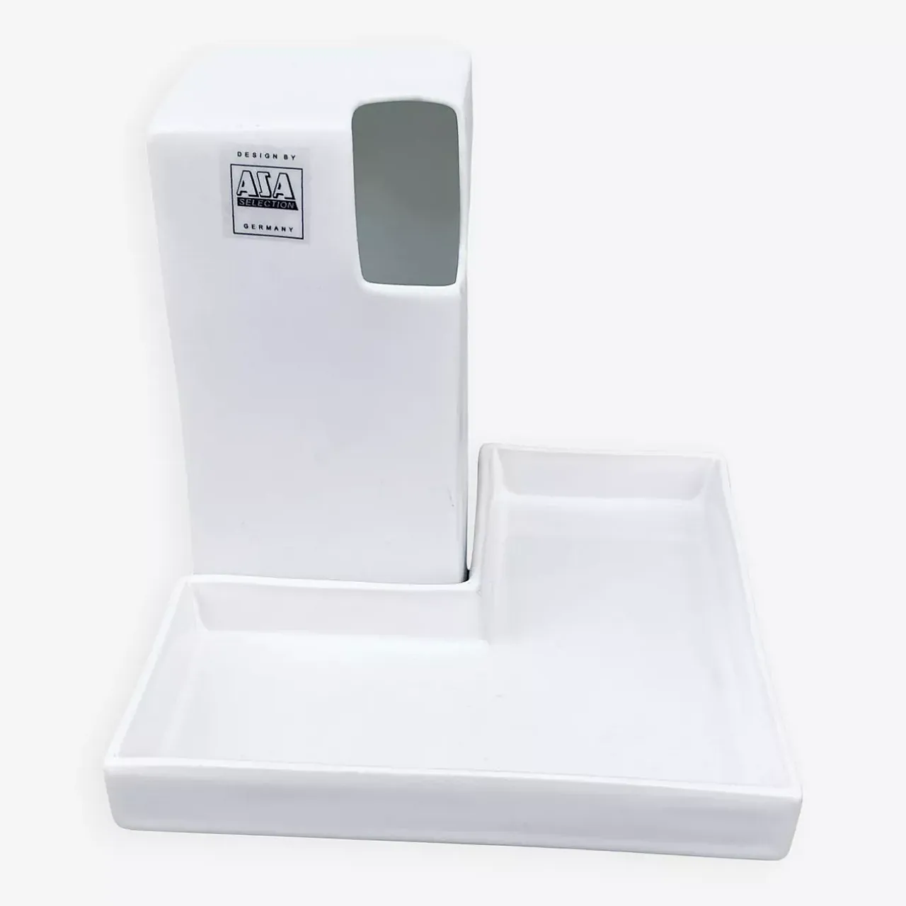 Minimalist white vase with stand by Asa, 1980s 1