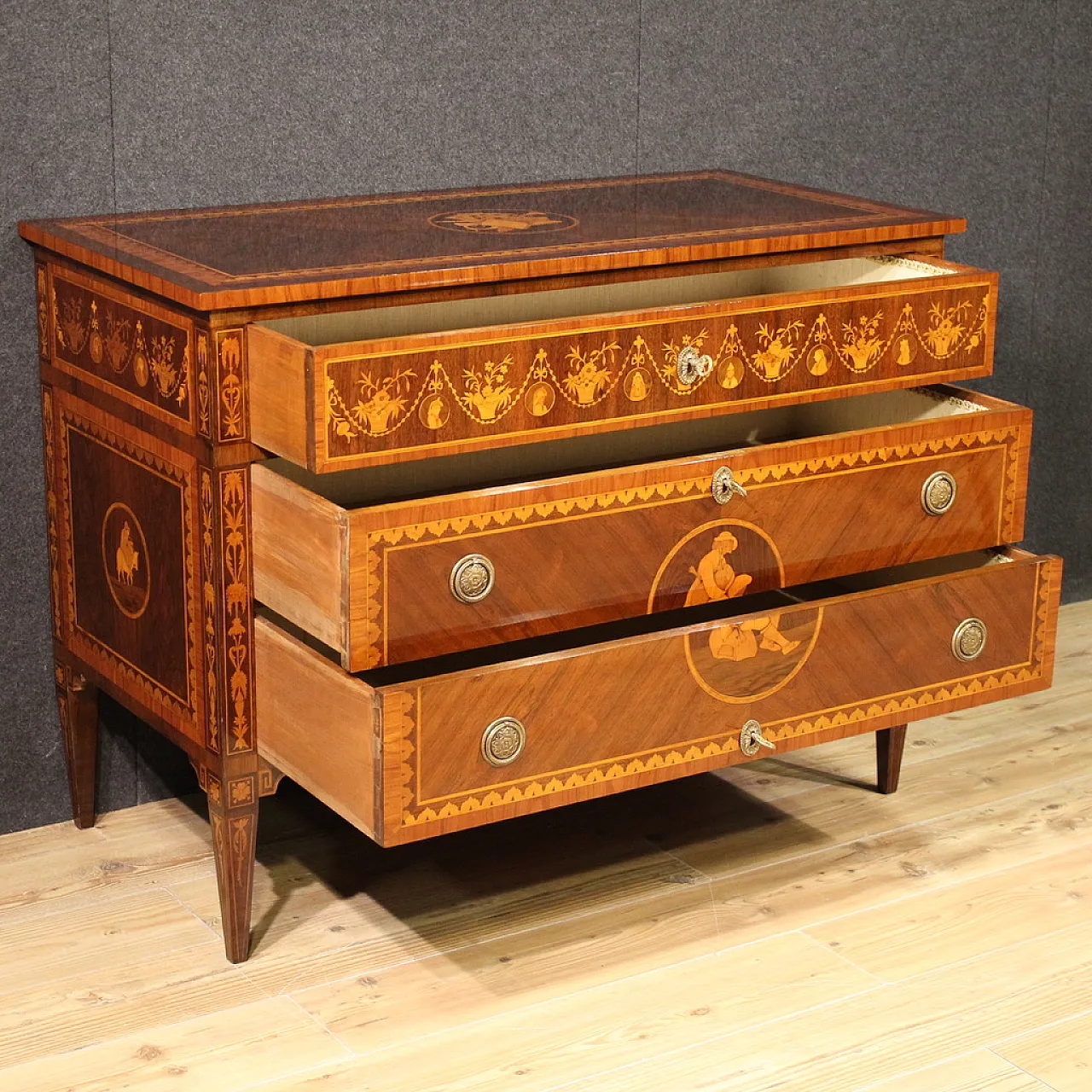 Comò italiano intarsiato in stile Luigi XVI, '900 12