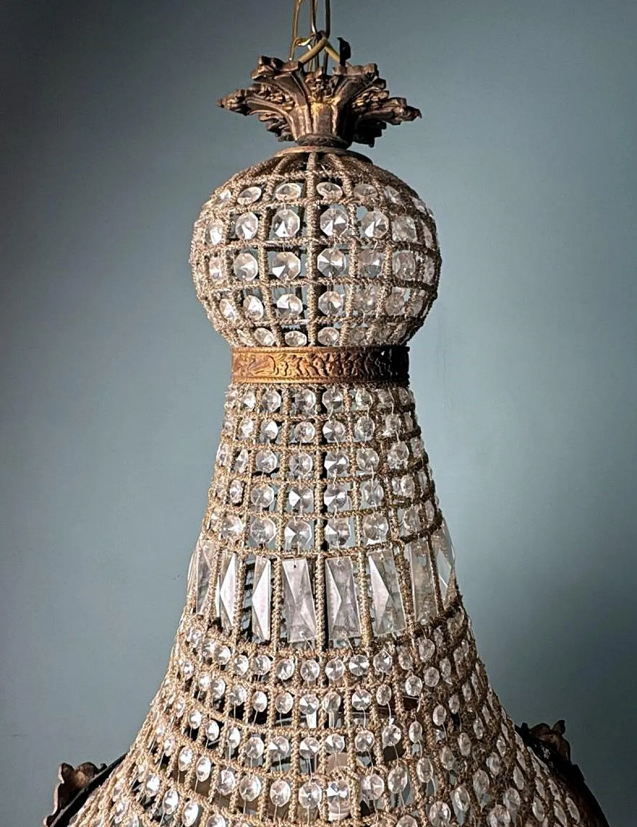 Louis XVI style crystal and brass balloon lamp, 1990s 9