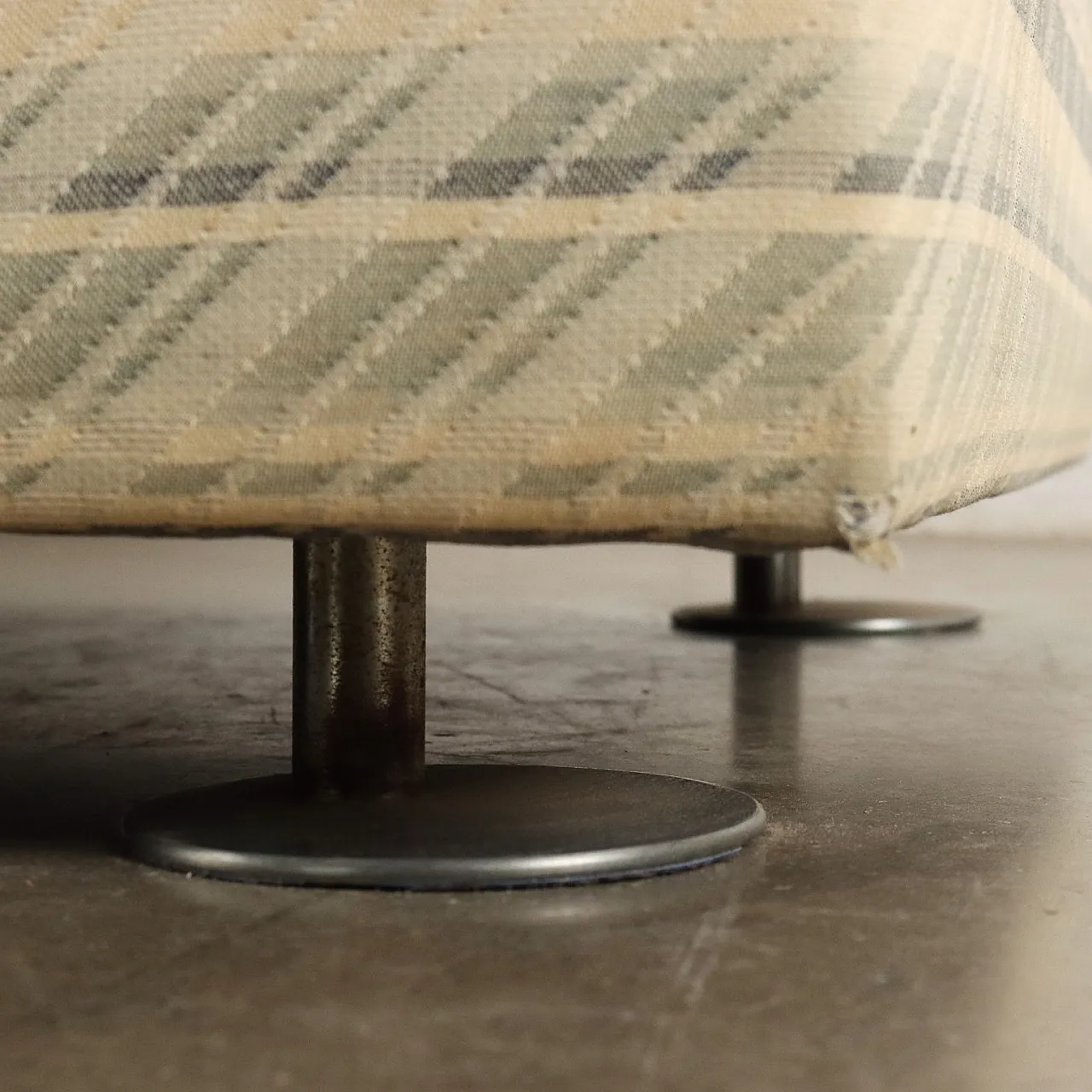 Divano D120 a tre posti di Valeria Borsani e Alfredo Bonetti per Tecno, anni '80 8