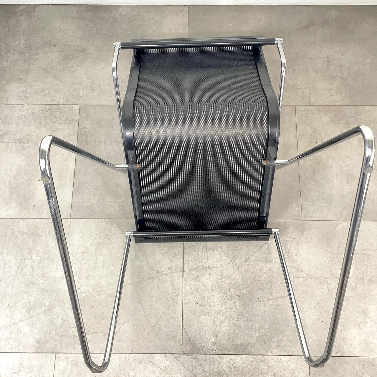 Set 4 poltroncine impilabili Monopoli di P. Arosio per Airon, anni '70 13