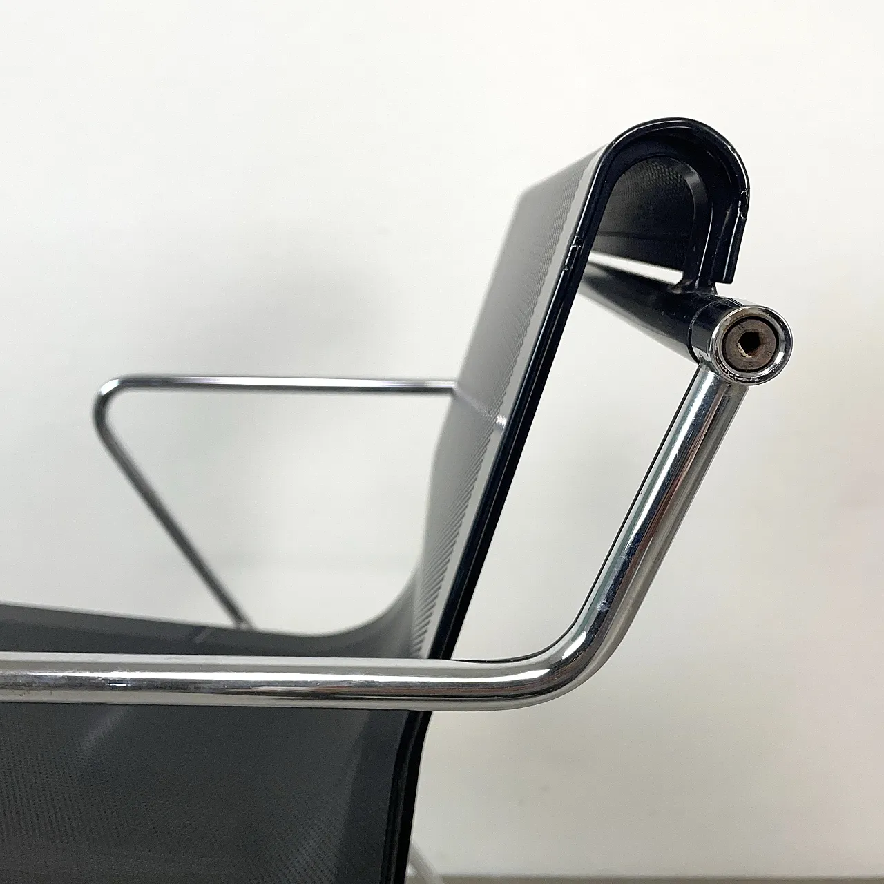 Set 4 poltroncine impilabili Monopoli di P. Arosio per Airon, anni '70 14