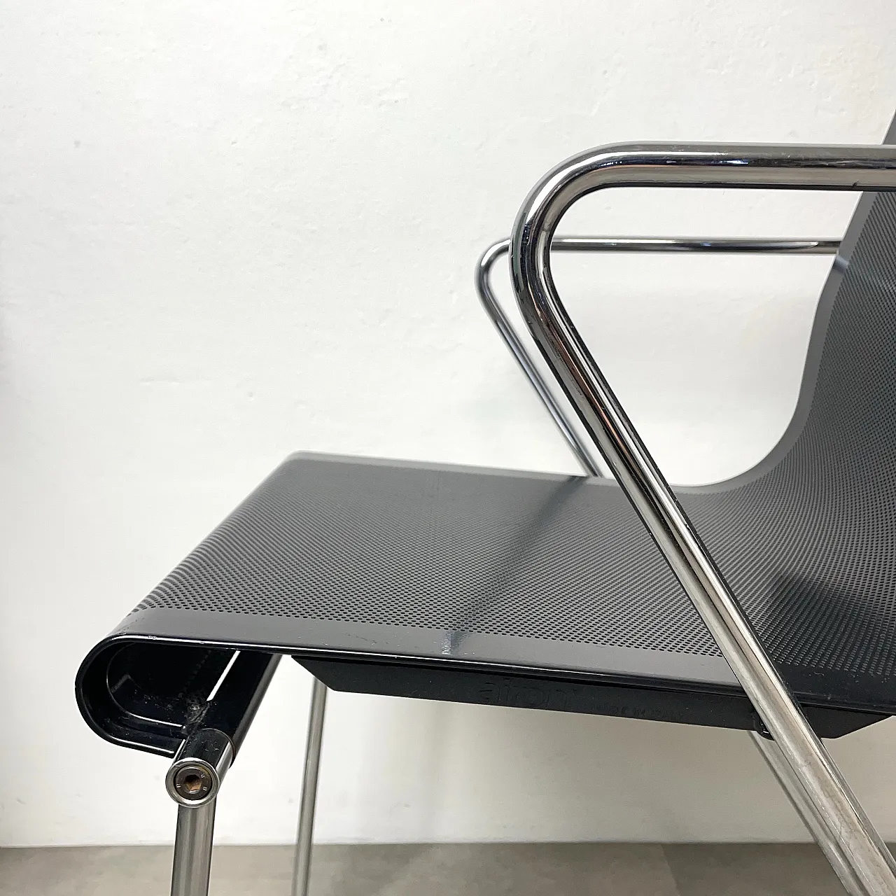 Set 4 poltroncine impilabili Monopoli di P. Arosio per Airon, anni '70 15