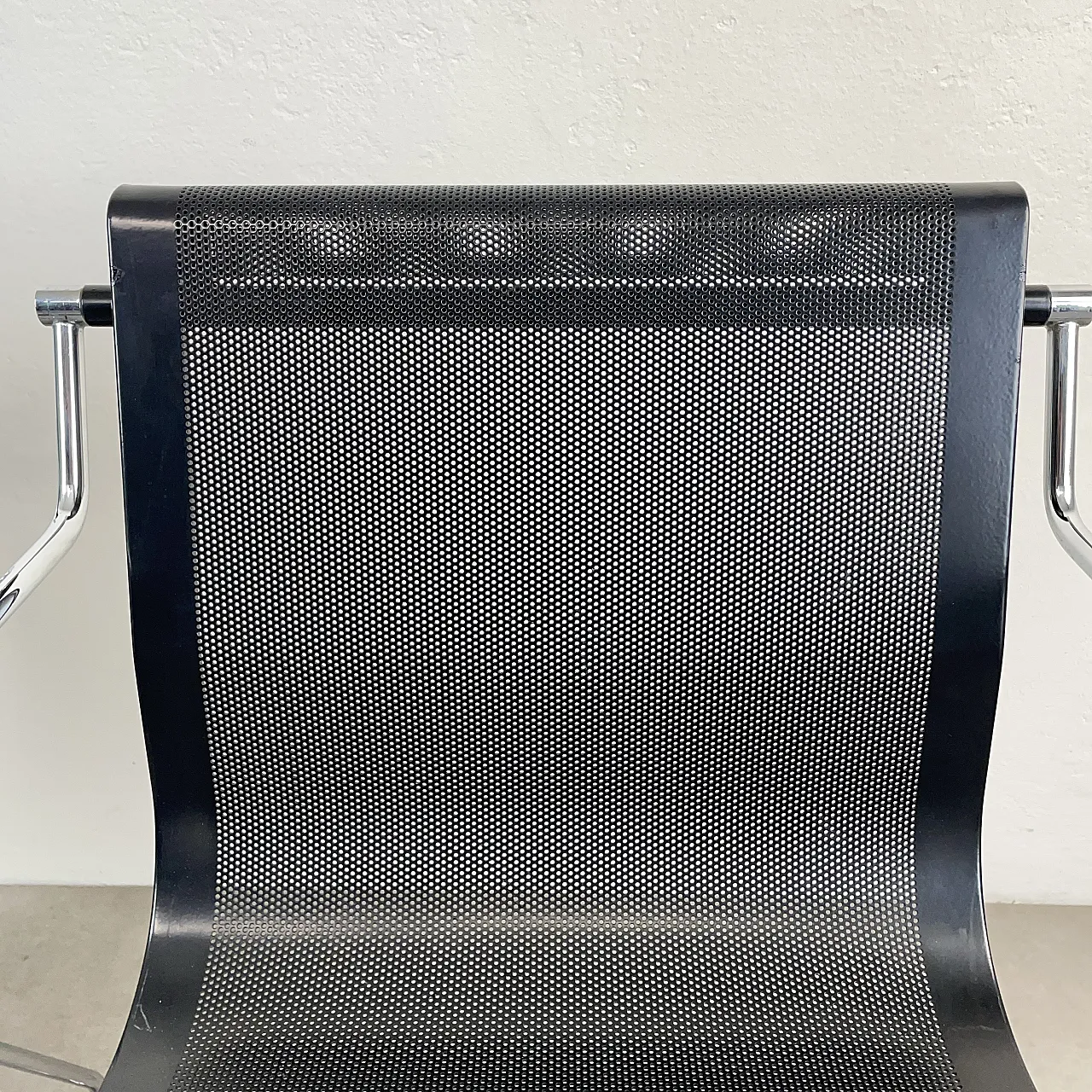 Set 4 poltroncine impilabili Monopoli di P. Arosio per Airon, anni '70 21