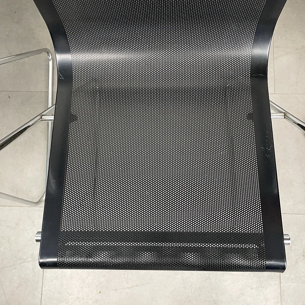 Set 4 poltroncine impilabili Monopoli di P. Arosio per Airon, anni '70 26