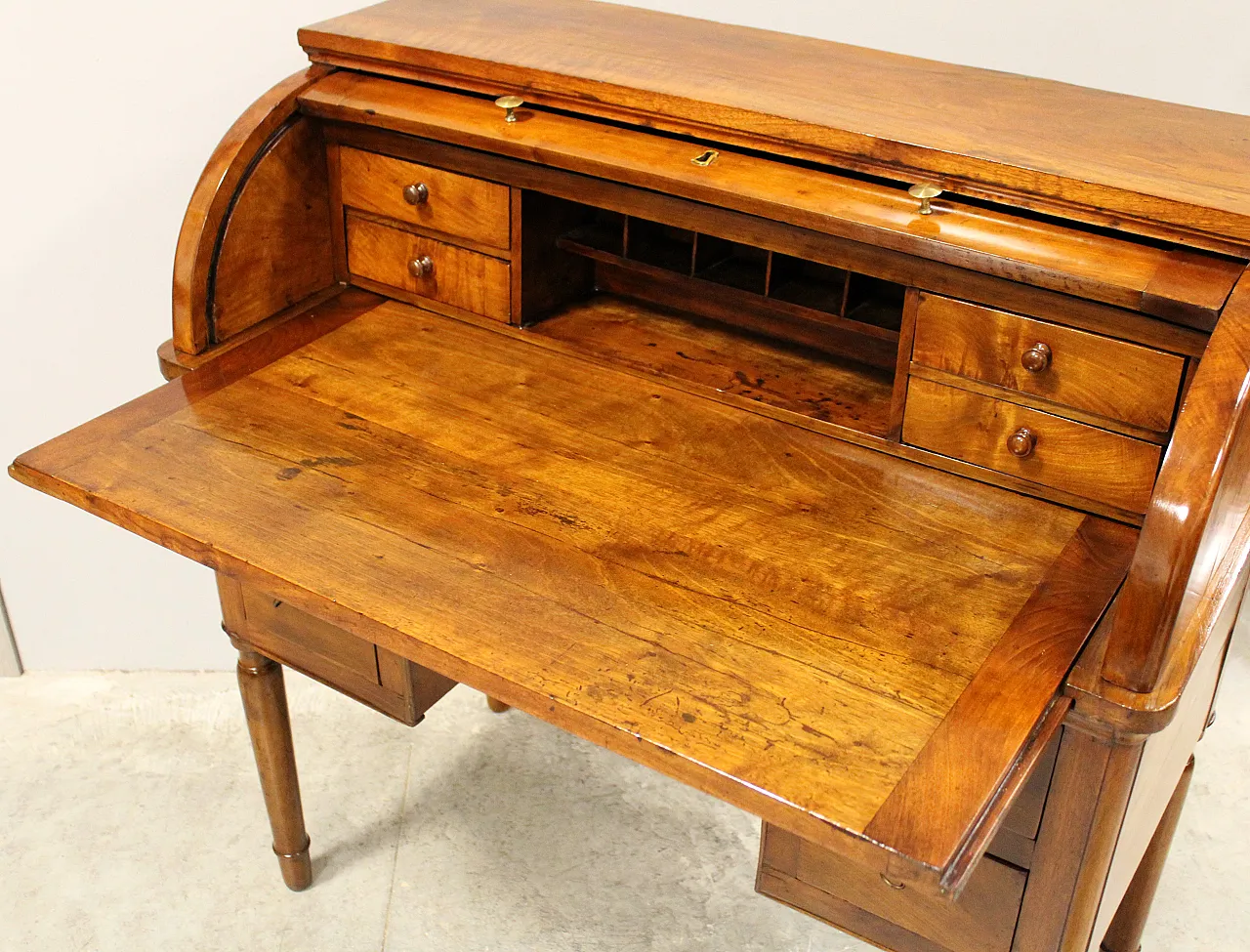 Charles X desk in walnut, 19th century 11