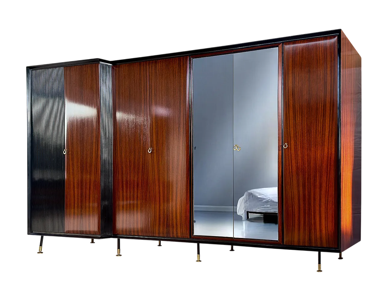 Armadio in legno in teak di metà secolo italiano 7 porte di Vittorio Dassi, anni '50 28