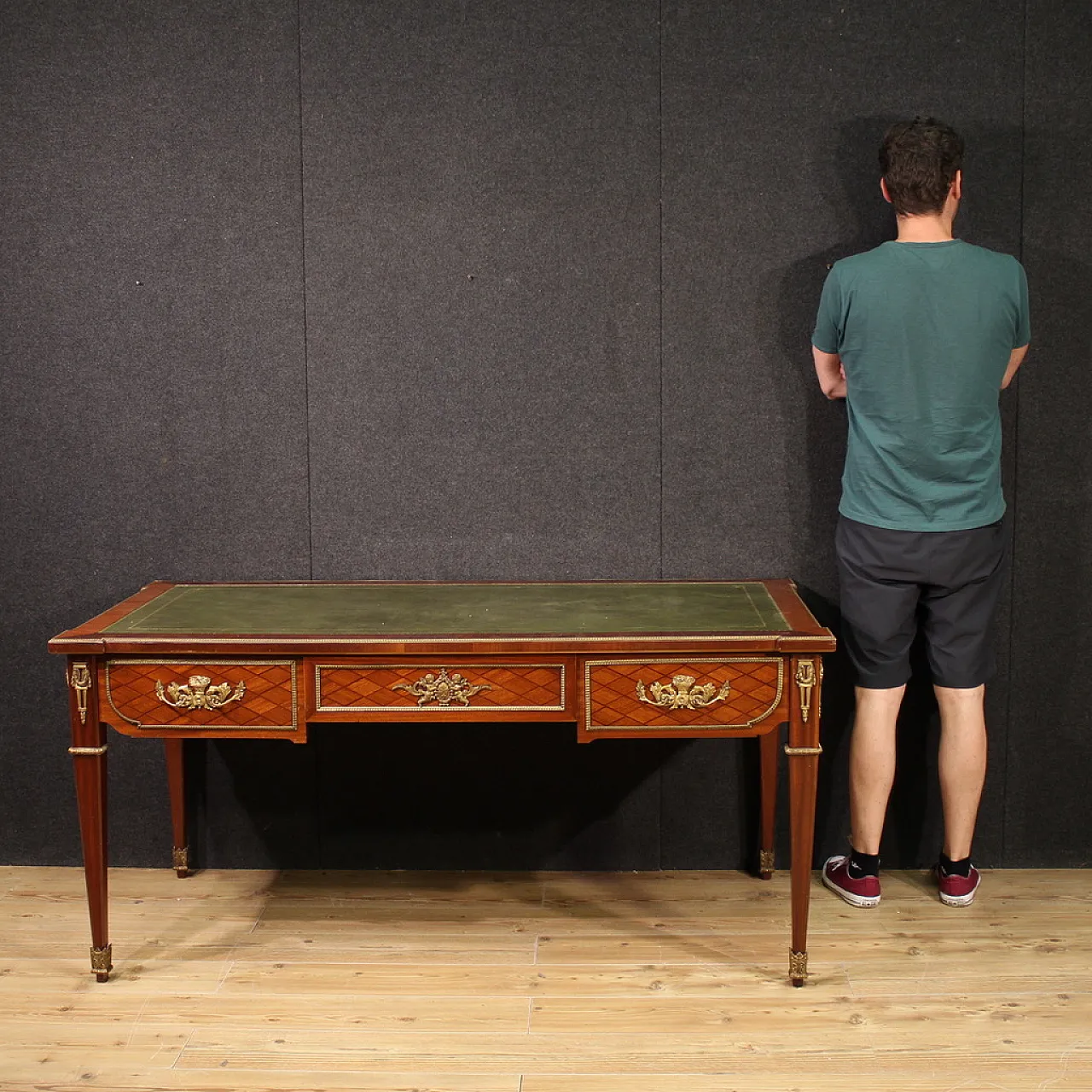 Scrittoio francese in stile Luigi XVI, '900 2