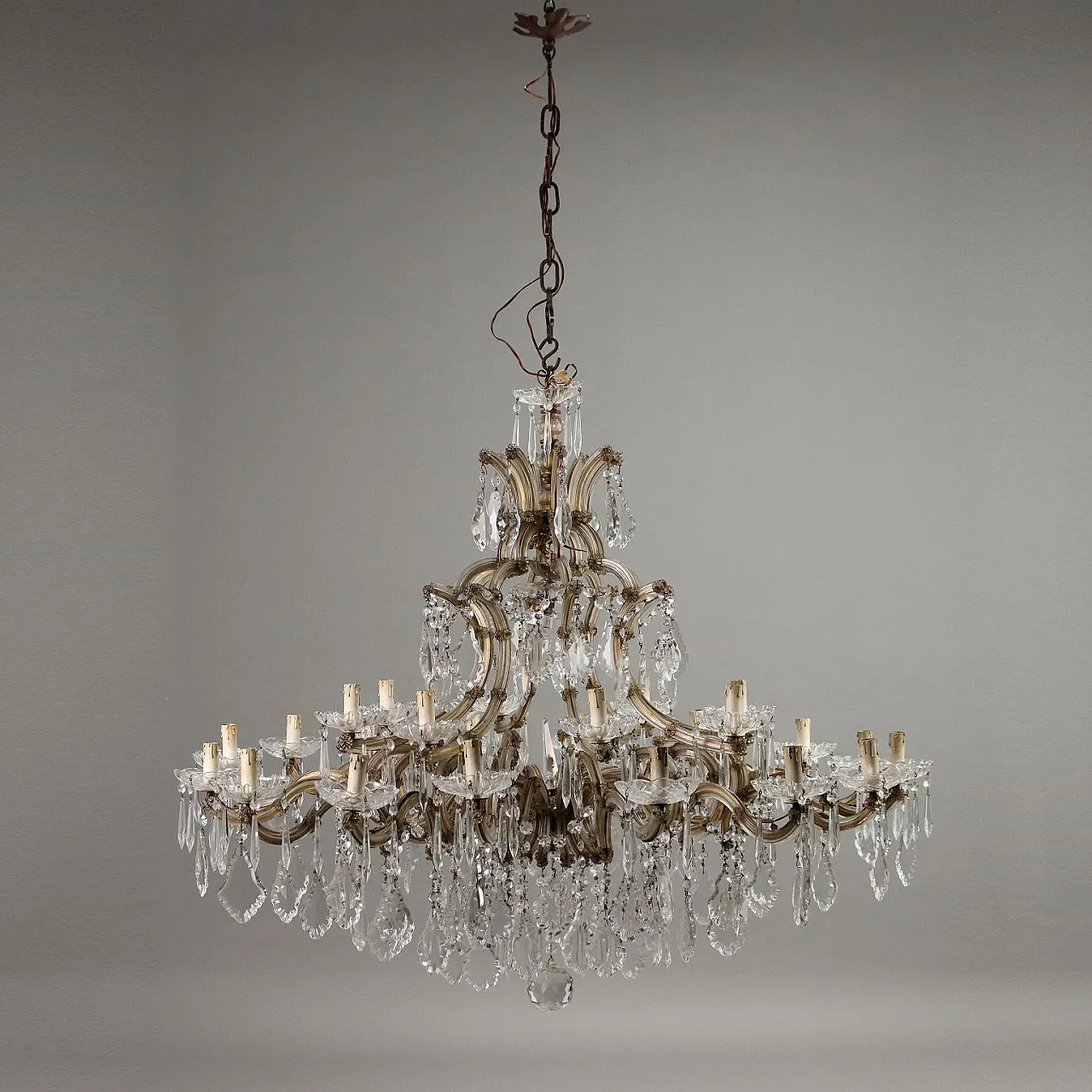 Lampadario 24 luci in vetro in stile Maria Teresa, '900 1