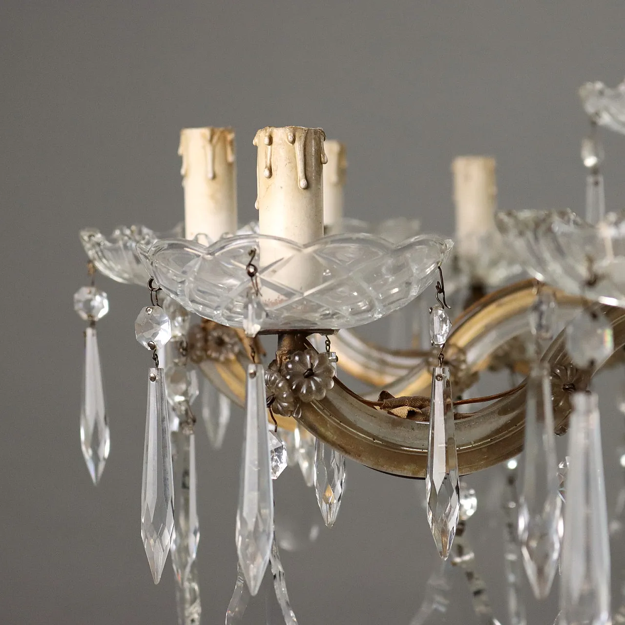 Lampadario 24 luci in vetro in stile Maria Teresa, '900 5