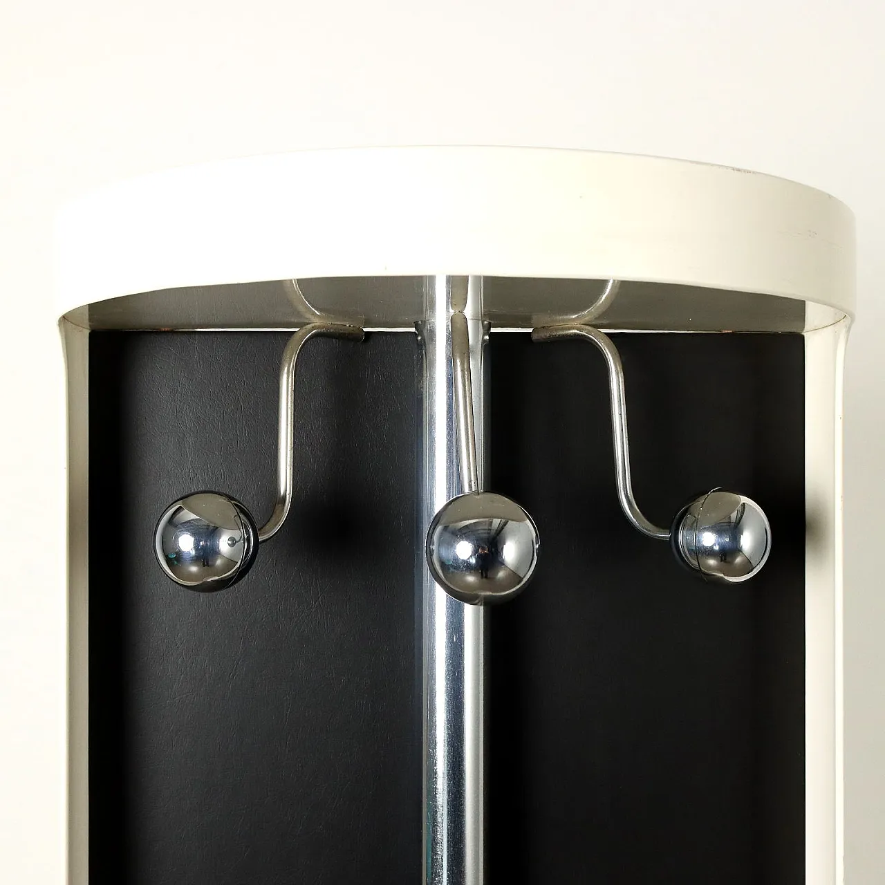 Appendiabiti girevole Space Age con consolle, anni '70 5