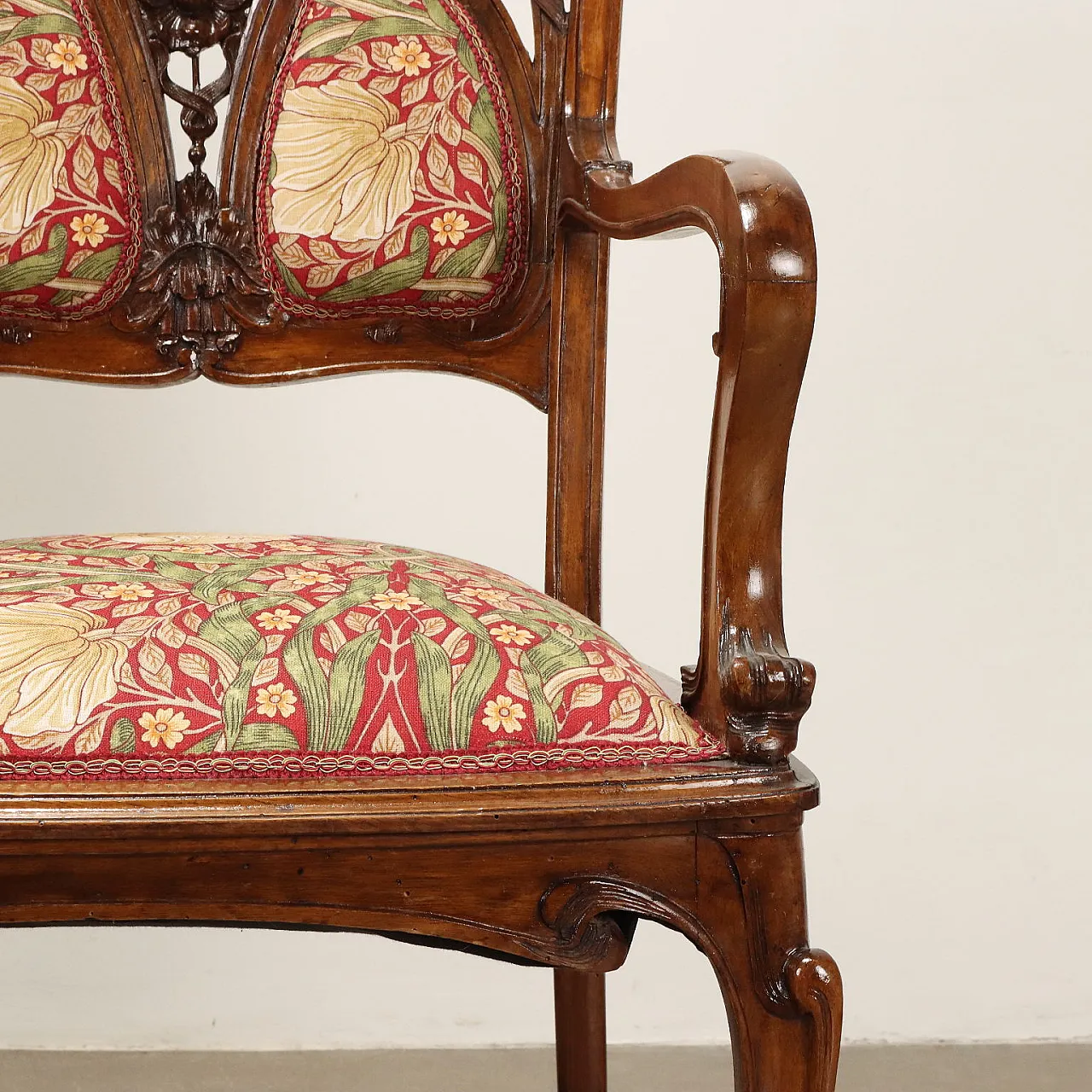 Coppia di Poltroncine Liberty imbottite e scolpite, primi '900 7